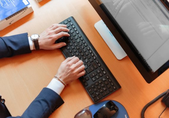 8 Tips on Using Azure Hosting for Small Businesses